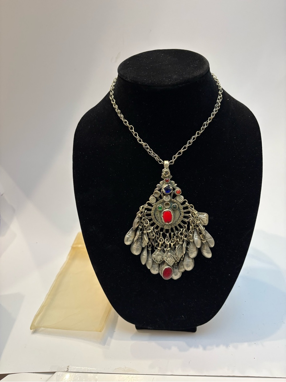 Silver-Tone Bohemian Pendant Necklace with Red & Green Accents Nomad original